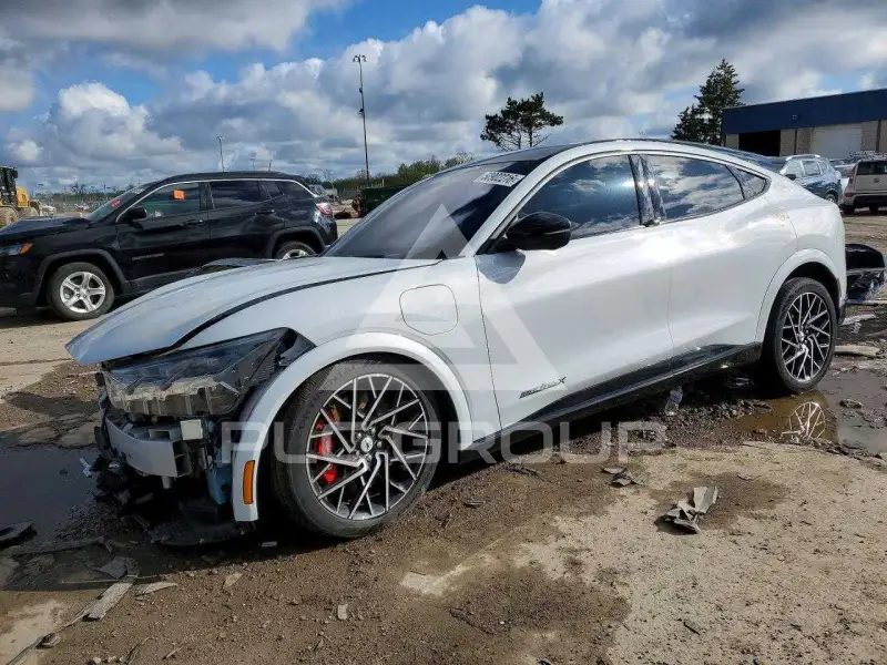 2023 Ford MUSTANG фото