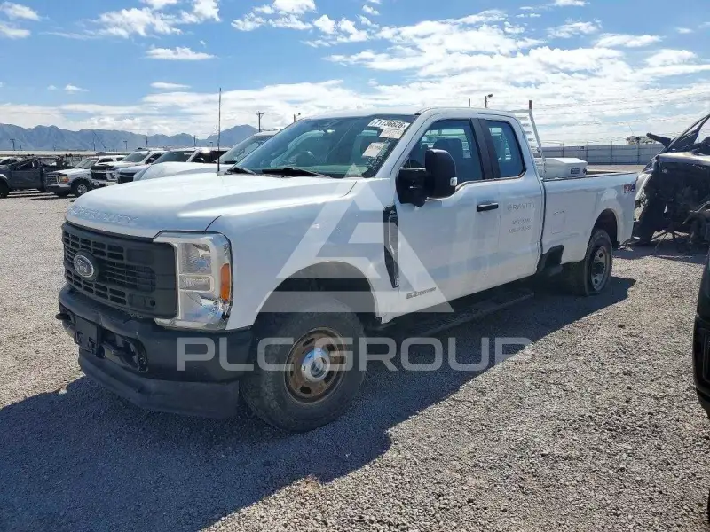 2023 Ford F-350 фото