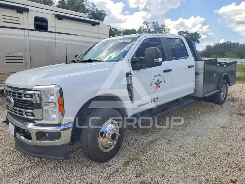 2023 Ford F-350 фото