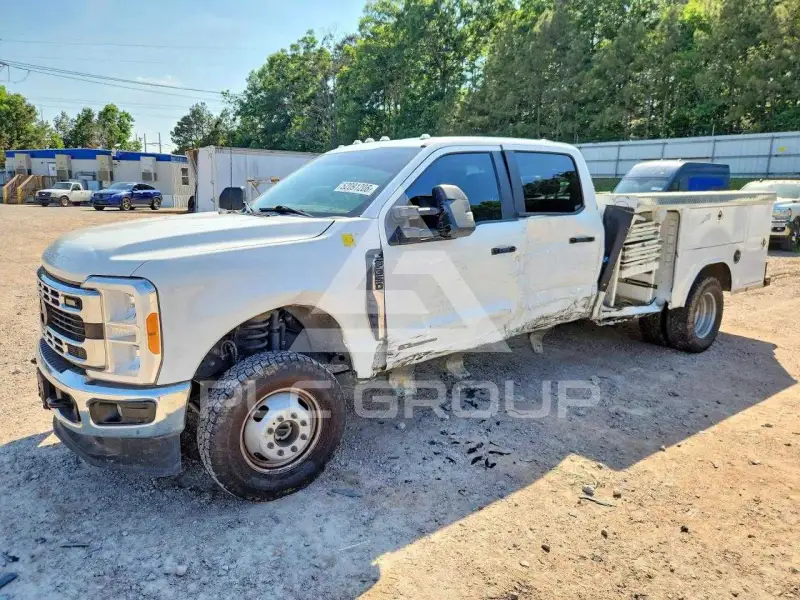 2023 Ford F-350 фото