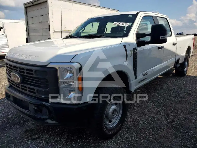 2023 Ford F-350 фото