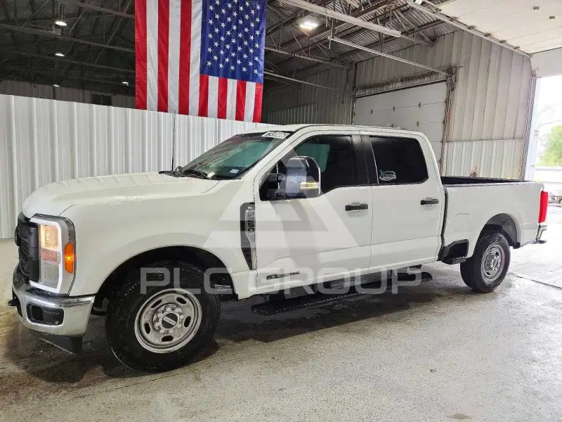 2023 Ford F-250 фото