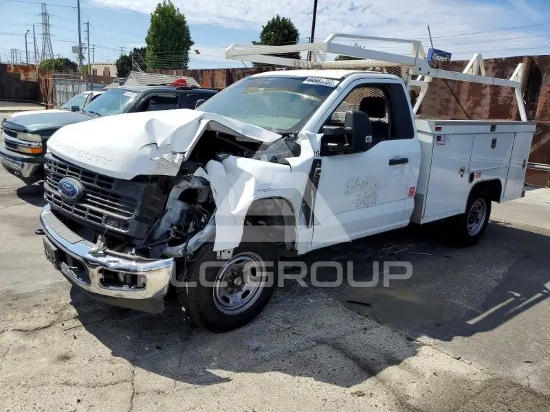 2023 Ford F-250 фото