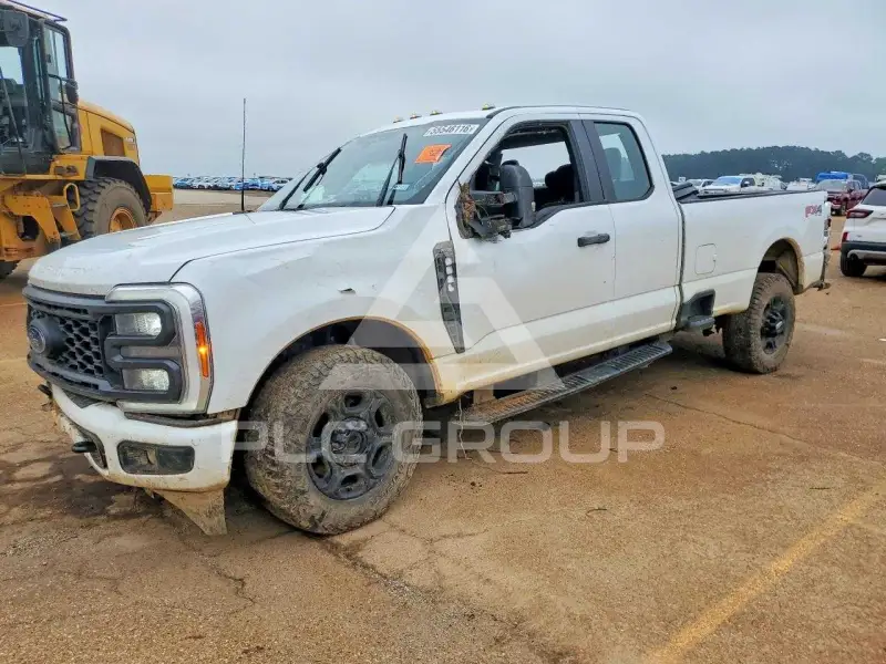 2023 Ford F-250 фото