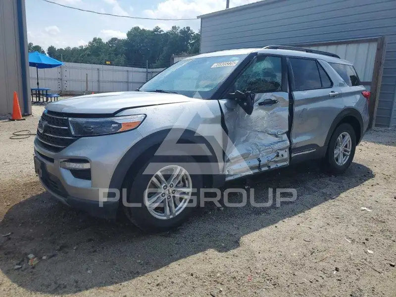 2023 Ford EXPLORER photo