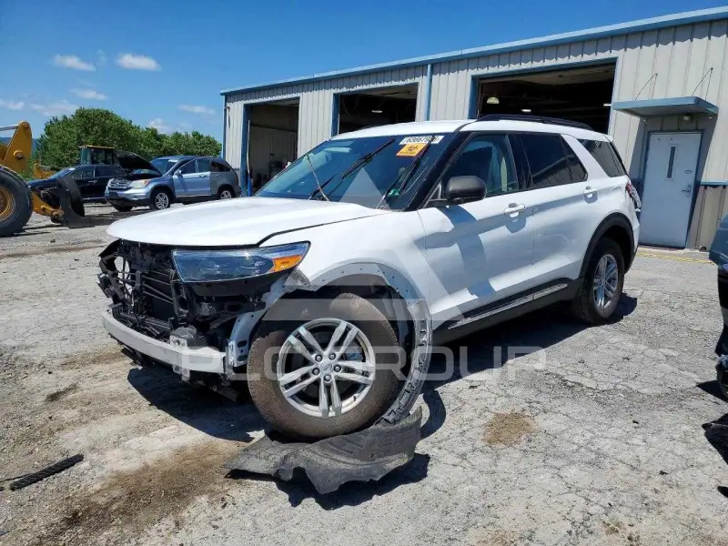2023 Ford EXPLORER photo