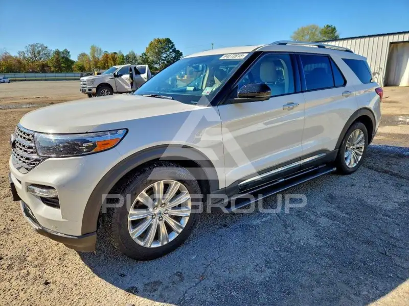 2023 Ford EXPLORER photo
