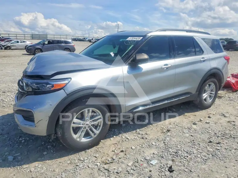 2023 Ford EXPLORER photo
