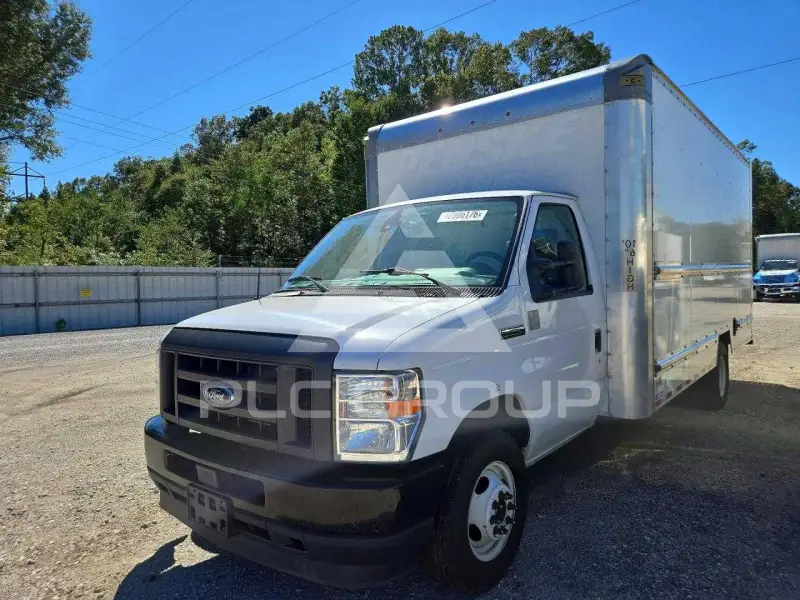 2023 Ford ECONOLINE photo