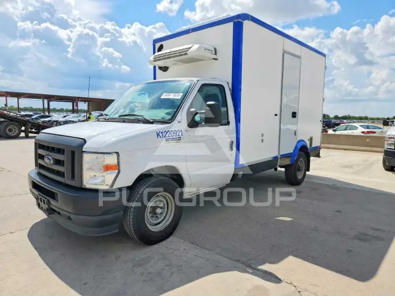 2023 Ford ECONOLINE фото