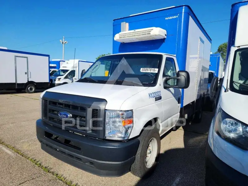 2023 Ford ECONOLINE фото