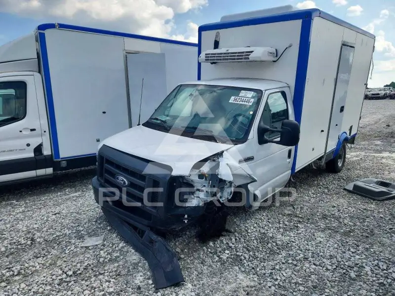 2023 Ford ECONOLINE фото