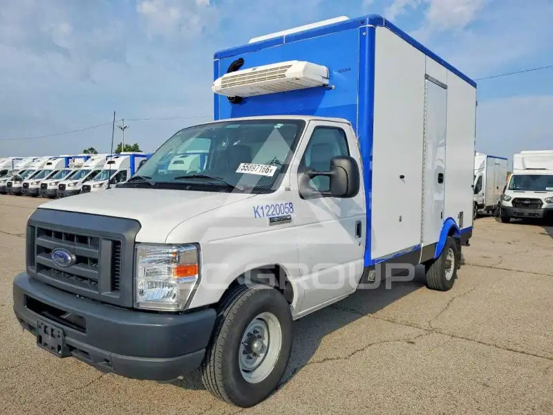 2023 Ford ECONOLINE фото