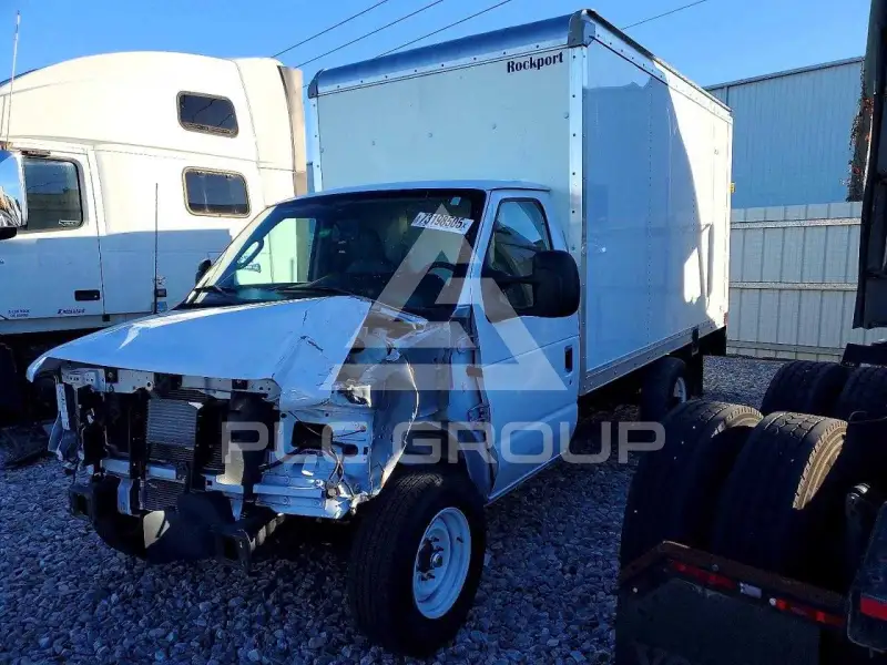 2023 Ford ECONOLINE фото