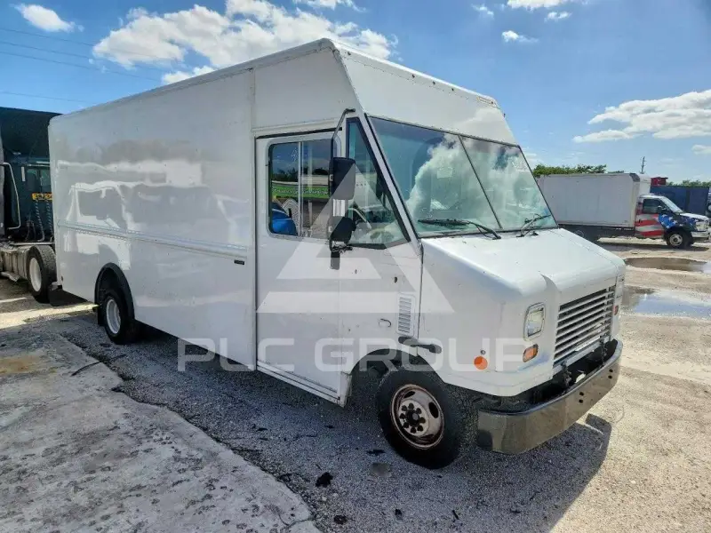 2023 Ford ECONOLINE фото