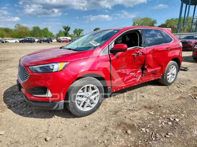 2023 Ford EDGE photo