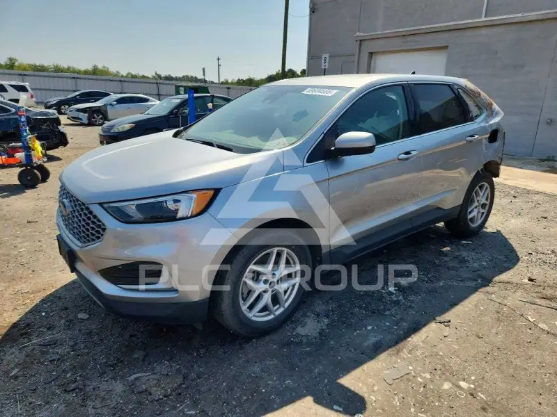 2023 Ford EDGE photo
