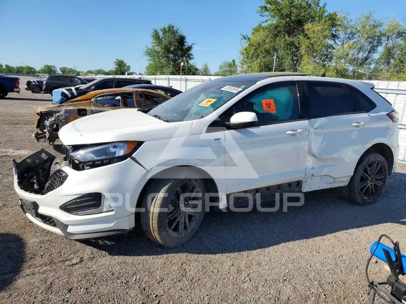2023 Ford EDGE фото