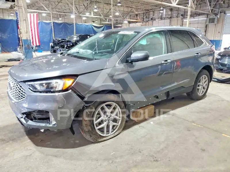 2023 Ford EDGE фото