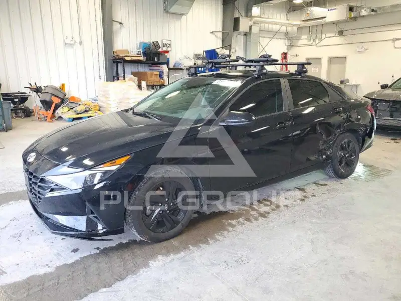 2023 Hyundai Elantra фото