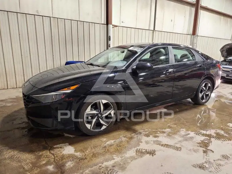 2023 Hyundai Elantra фото