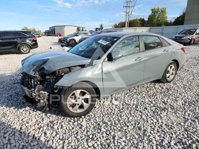 2023 Hyundai Elantra photo