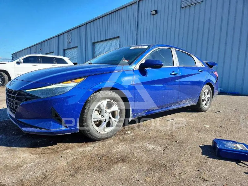 2023 Hyundai Elantra photo