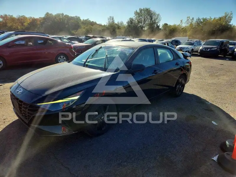 2023 Hyundai Elantra фото