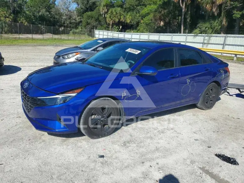 2023 Hyundai Elantra photo