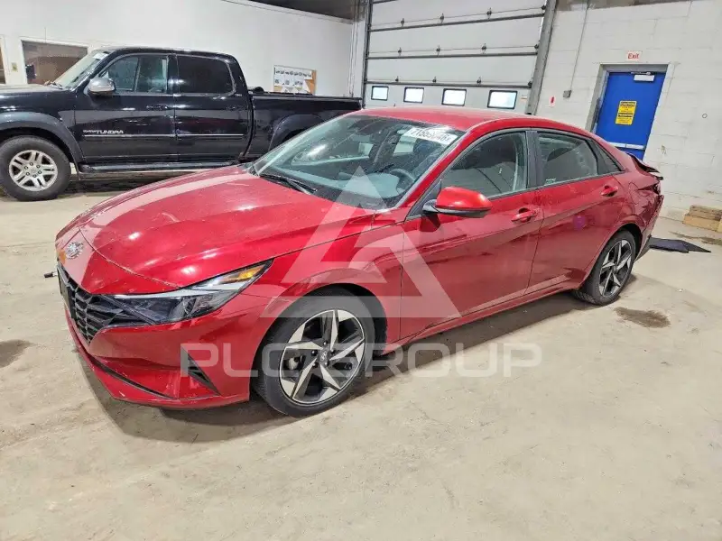 2023 Hyundai Elantra фото
