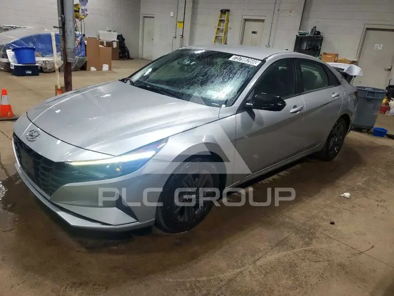 2023 Hyundai Elantra фото