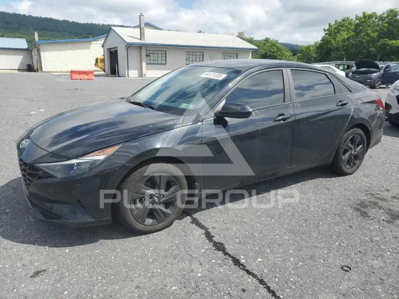2023 Hyundai Elantra фото