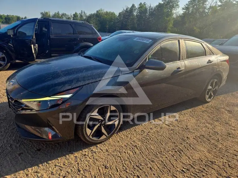 2023 Hyundai Elantra фото