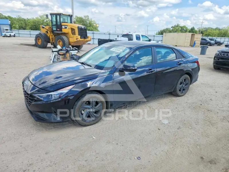 2023 Hyundai Elantra фото