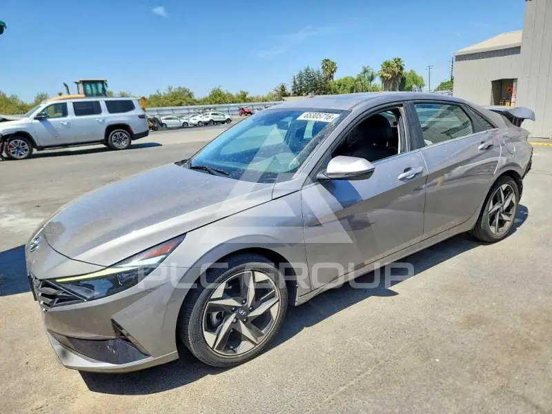 2023 Hyundai Elantra фото