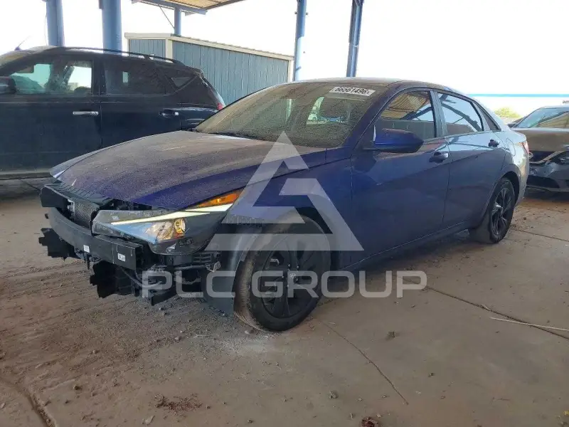 2023 Hyundai Elantra photo