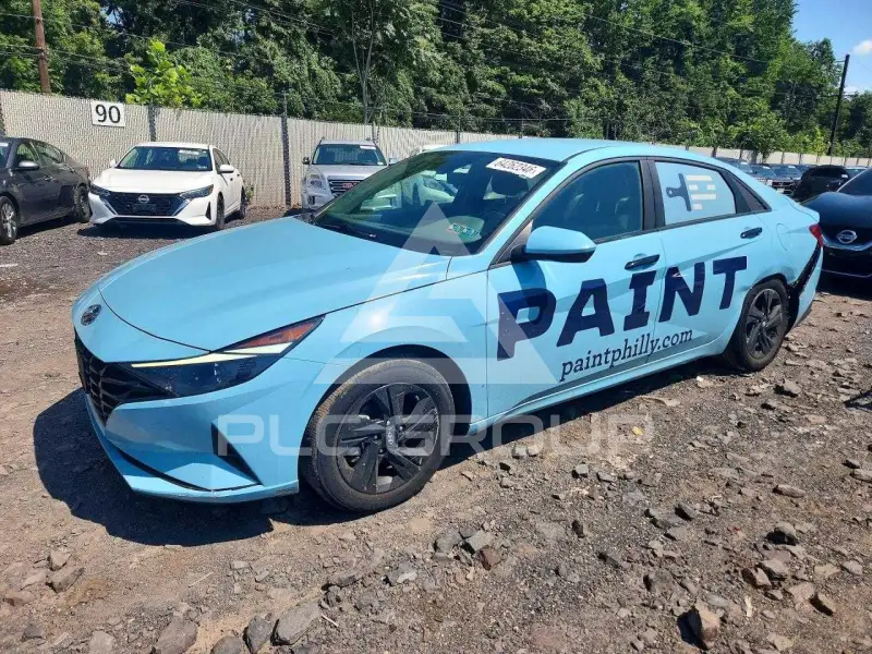 2023 Hyundai Elantra photo