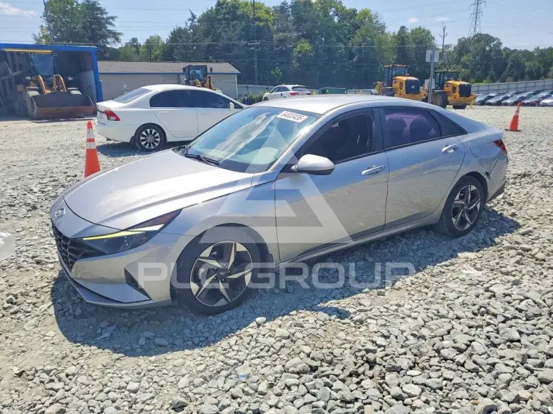 2023 Hyundai Elantra фото