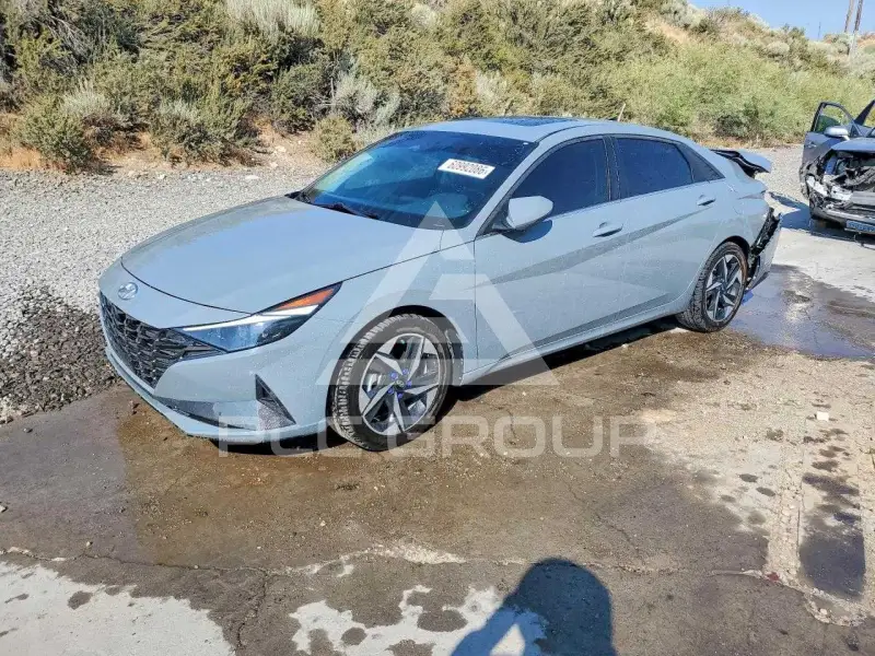 2023 Hyundai Elantra photo