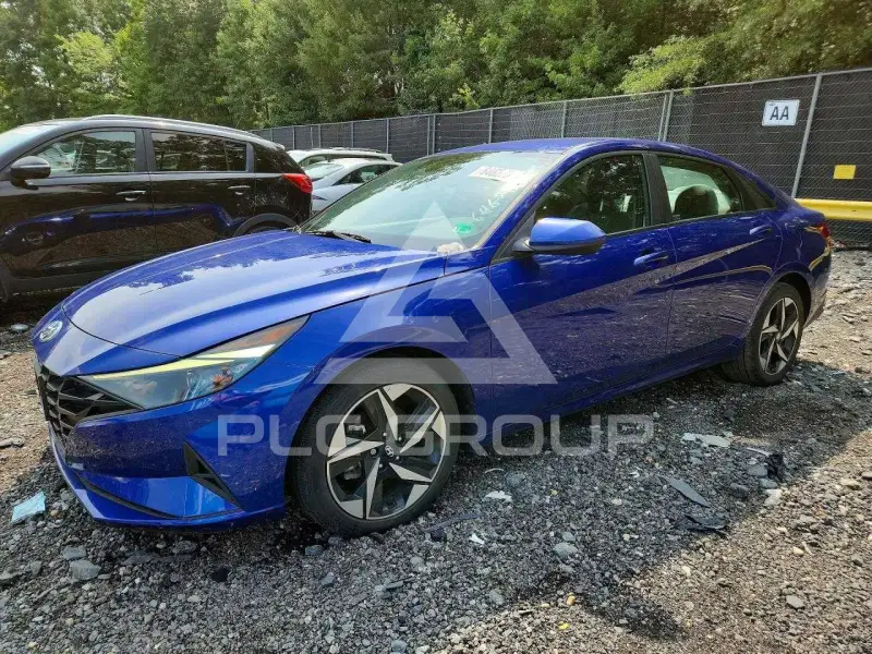 2023 Hyundai Elantra фото