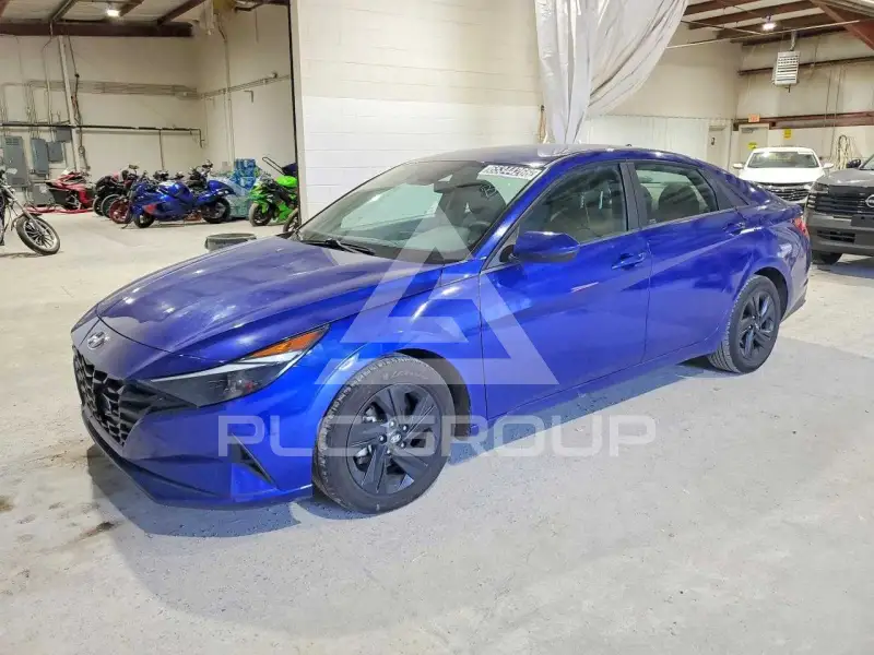 2023 Hyundai Elantra фото