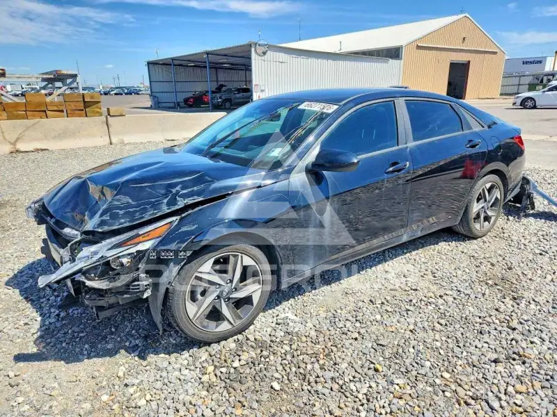 2023 Hyundai Elantra photo