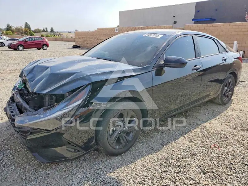 2023 Hyundai Elantra photo