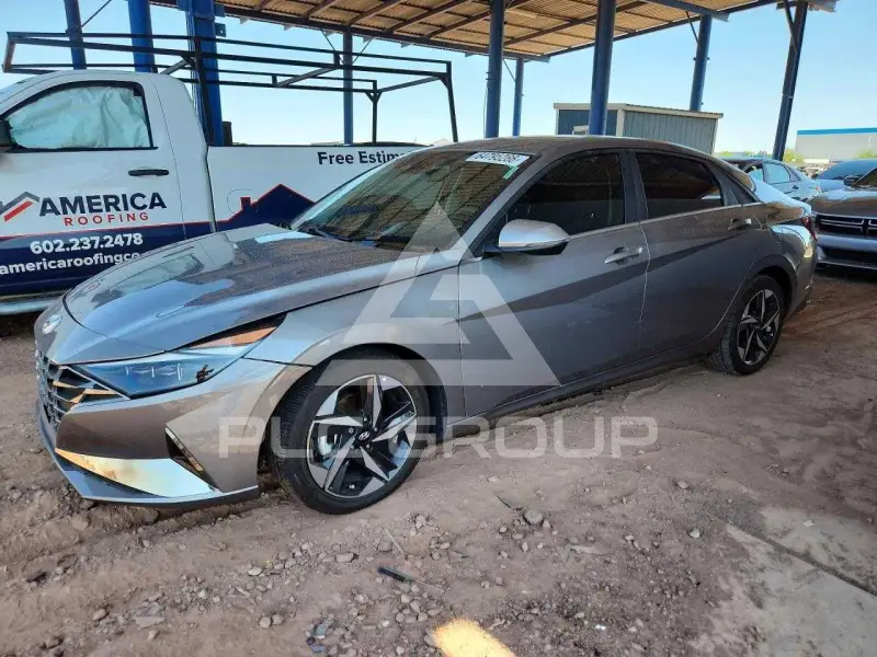 2023 Hyundai Elantra фото
