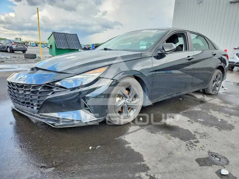 2023 Hyundai Elantra photo