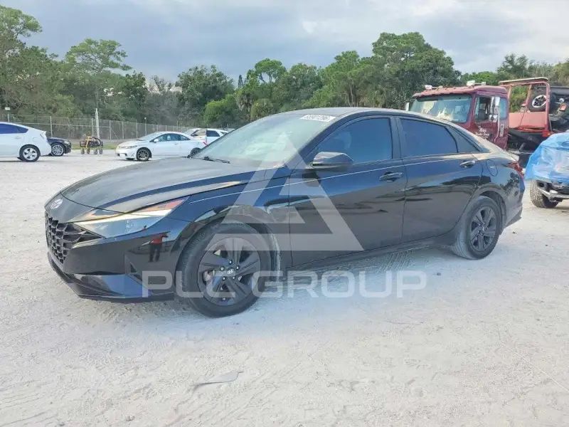 2023 Hyundai Elantra фото