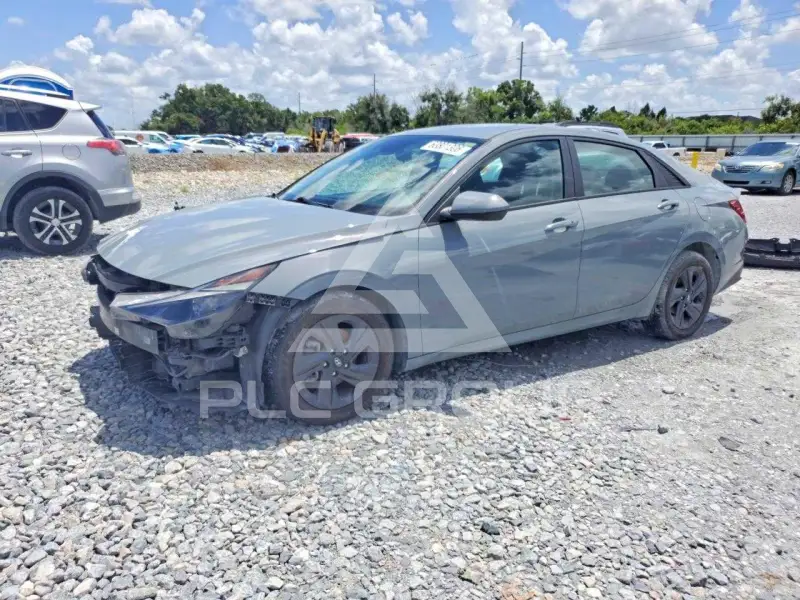 2023 Hyundai Elantra фото