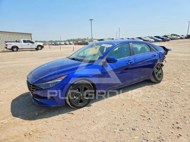 2023 Hyundai Elantra фото