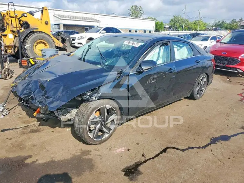 2023 Hyundai Elantra фото