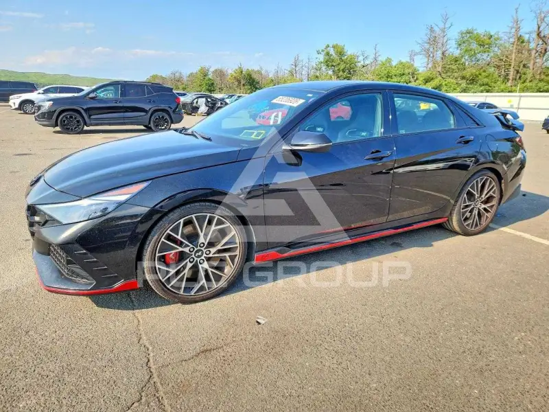 2023 Hyundai Elantra фото